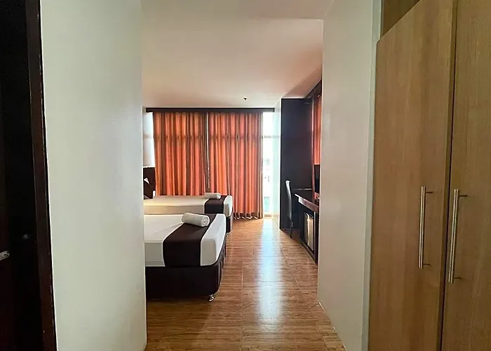 Capitol & Hotel Cebu Stadt