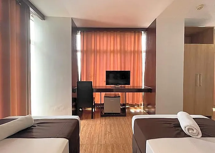Hotel Capitol & Cebu Stadt