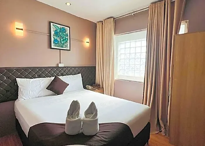 Hotel Capitol & 5*